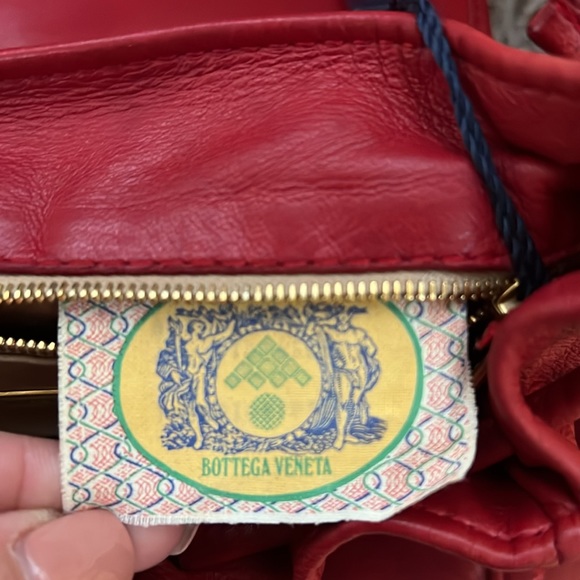 BOTTEGA VENETA RED BACKPACK - Picture 14 of 17